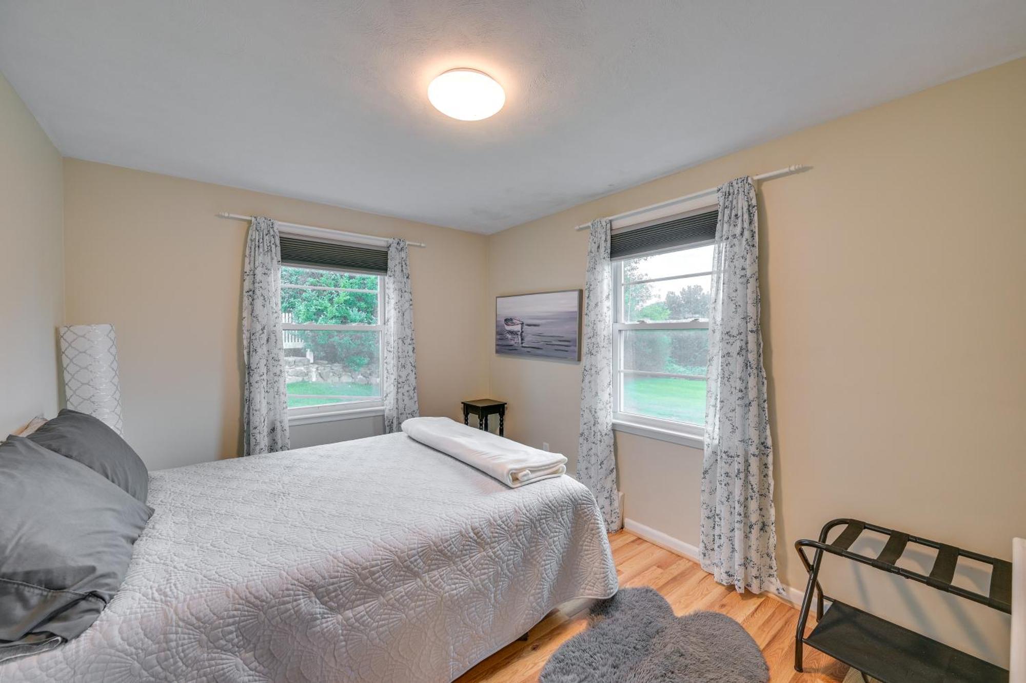 Marblehead Retreat With Sprawling Yard And Gas Grill! Apartment Exterior photo