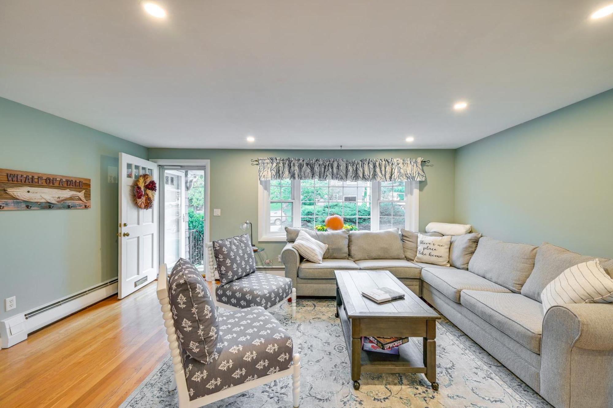 Marblehead Retreat With Sprawling Yard And Gas Grill! Apartment Exterior photo
